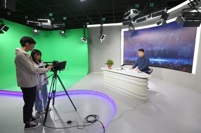 廣播電視編導實驗室--全景演播室